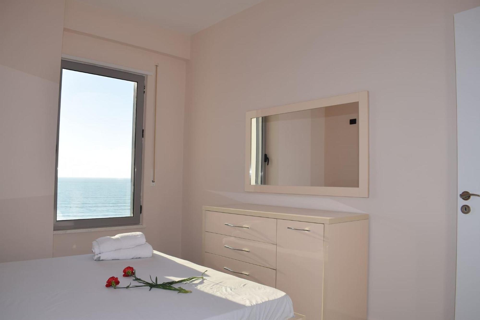 Brisa Del Mar Apartments Durres Exterior photo
